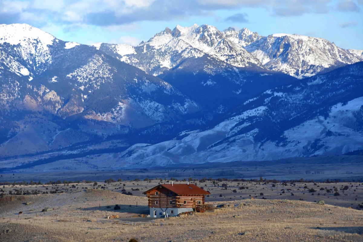 Yellowstone Basecamp小屋-壮丽山景