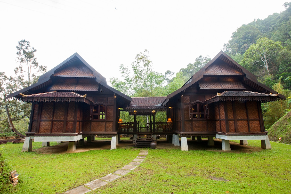 Puncak Rimba Villa East Lata