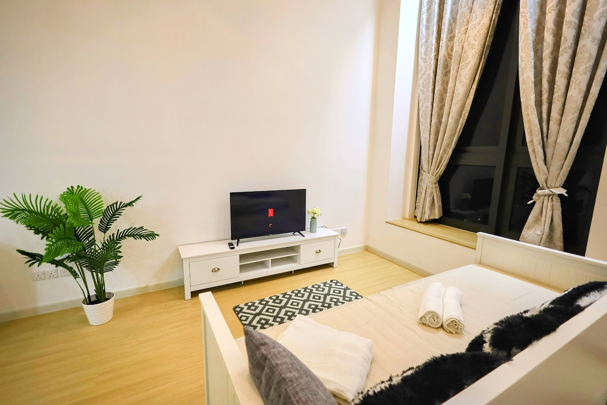 Sunway Grid Residence Loft 15-08/Netflix/1 Bedroom