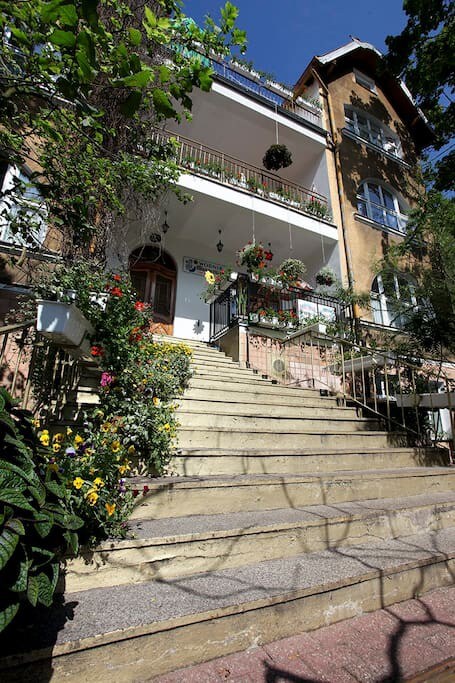 Cosy Double Bedroom With Balcony