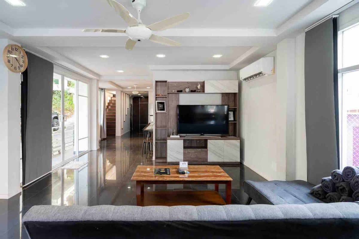 Deluxe Pool Villa, In The Heart Of Patong