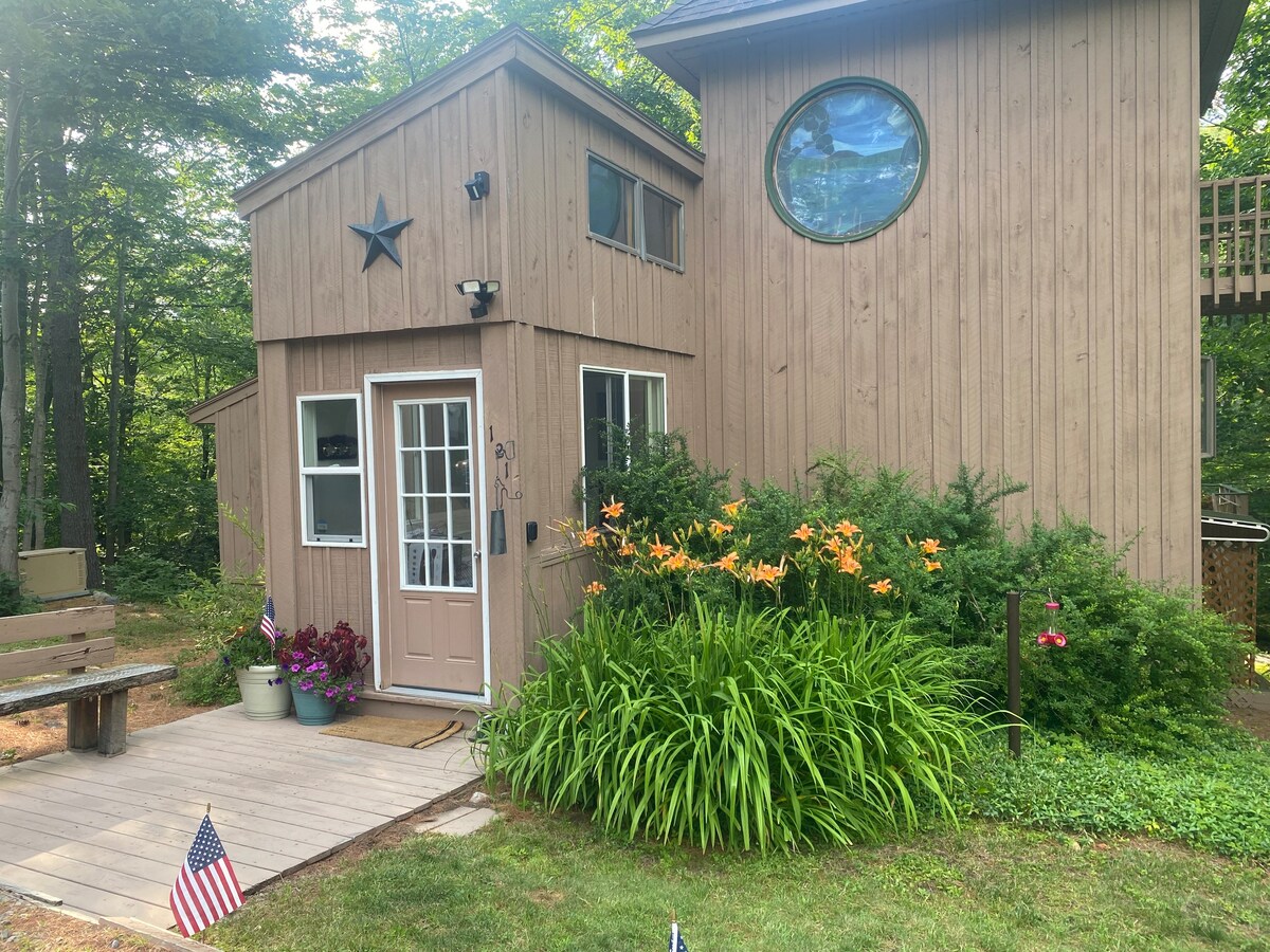 Adirondack Mountain and Lake House Retreat
