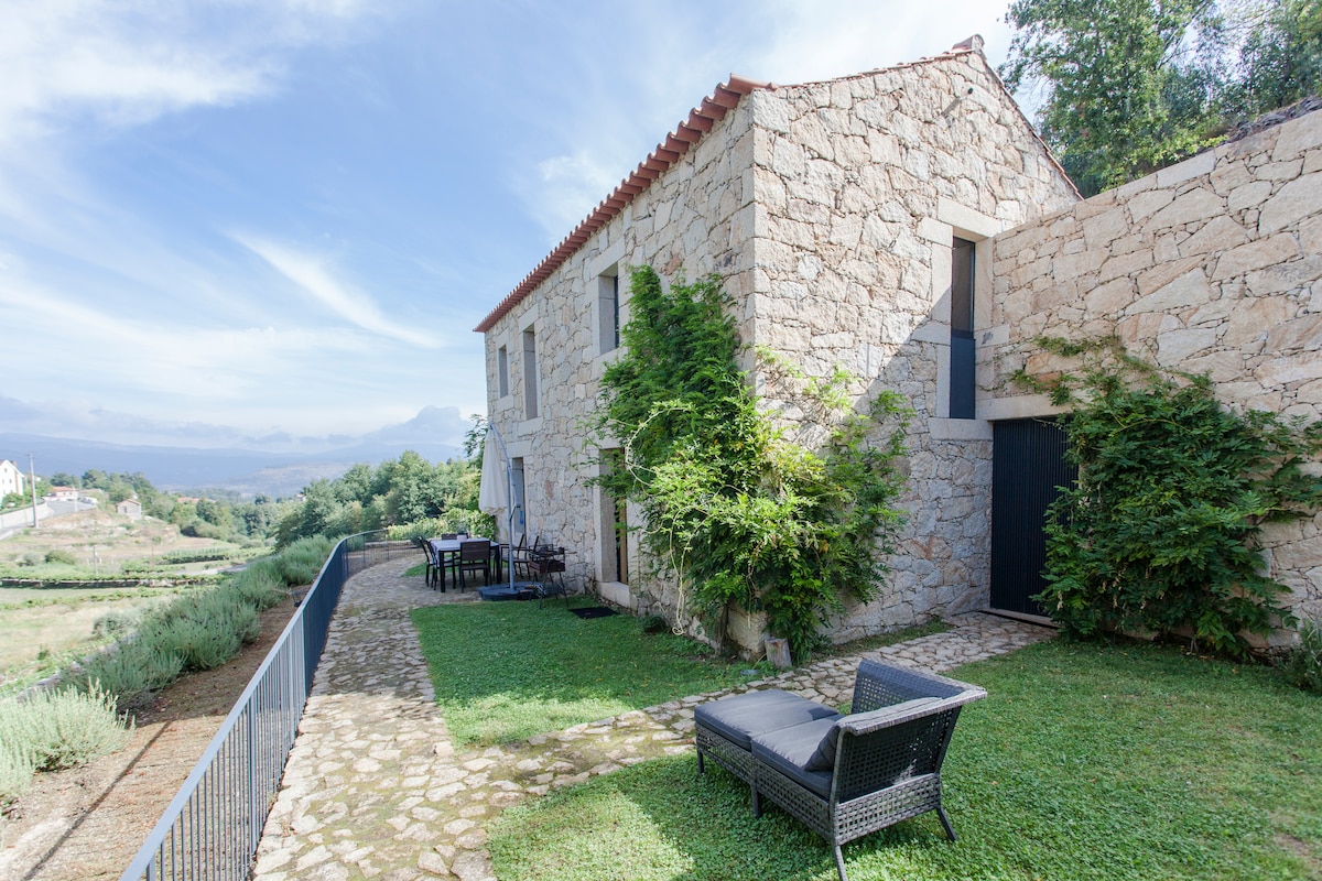 Casa ClérigoI Melgaço Alvarinho Houses