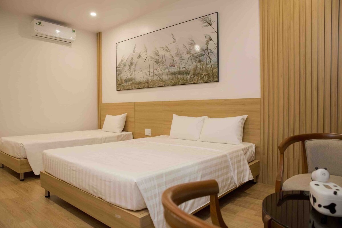 海蓬（ Hai Phong ）舒适客房，靠近卡提机场（ Catbi Airport ）