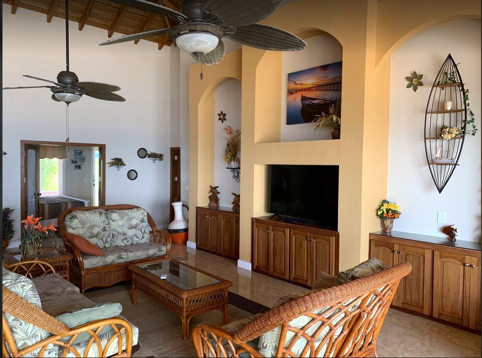Casa Naranja - Upscale Living with a Private Pool