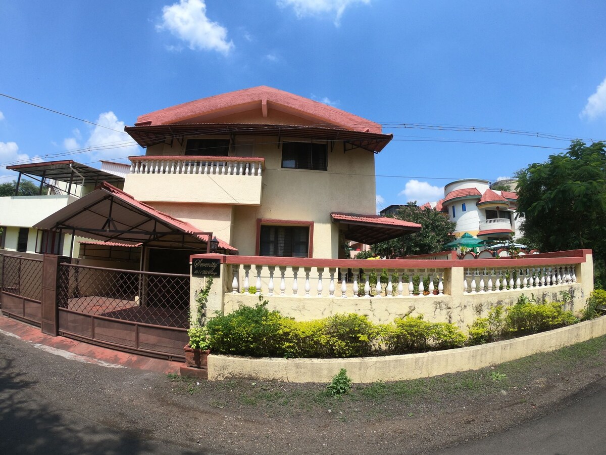 A private bungalow for rent in Hill range, Devlali
