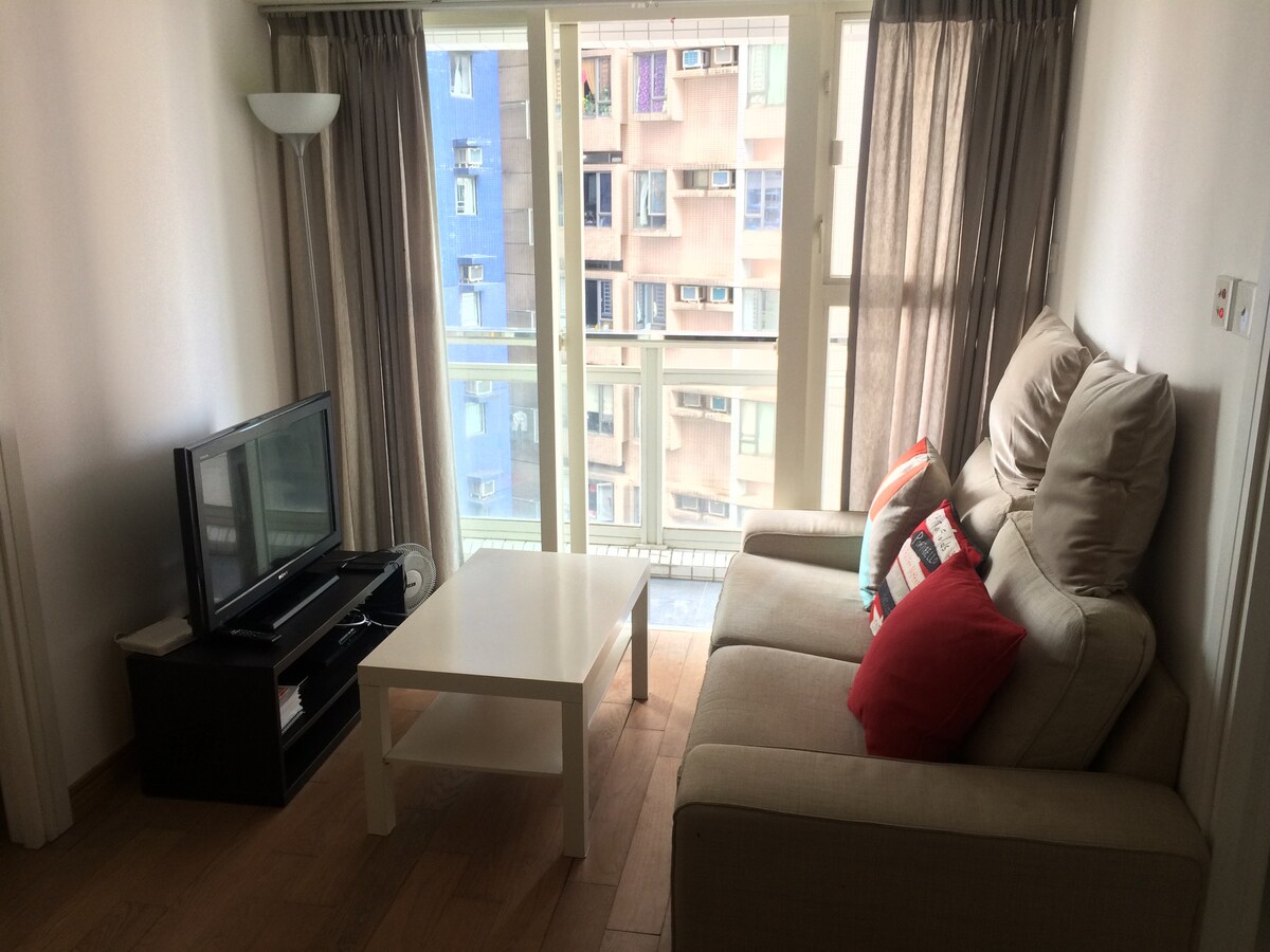 Great two-bedroom apartment in Central, Hong Kong