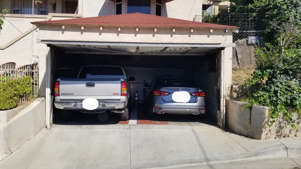 洛杉矶市中心附近的独立单间公寓，带1个免费小停车位