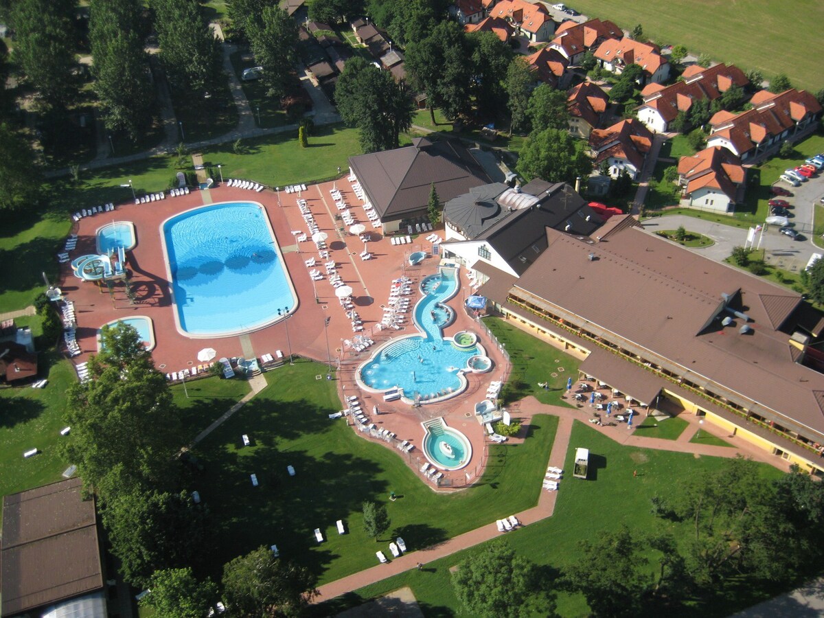 Terme Banovci水疗度假村的休闲公寓