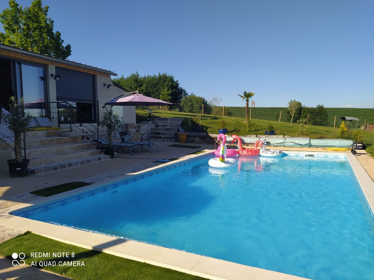 Domaine classé 5* pool house et piscine