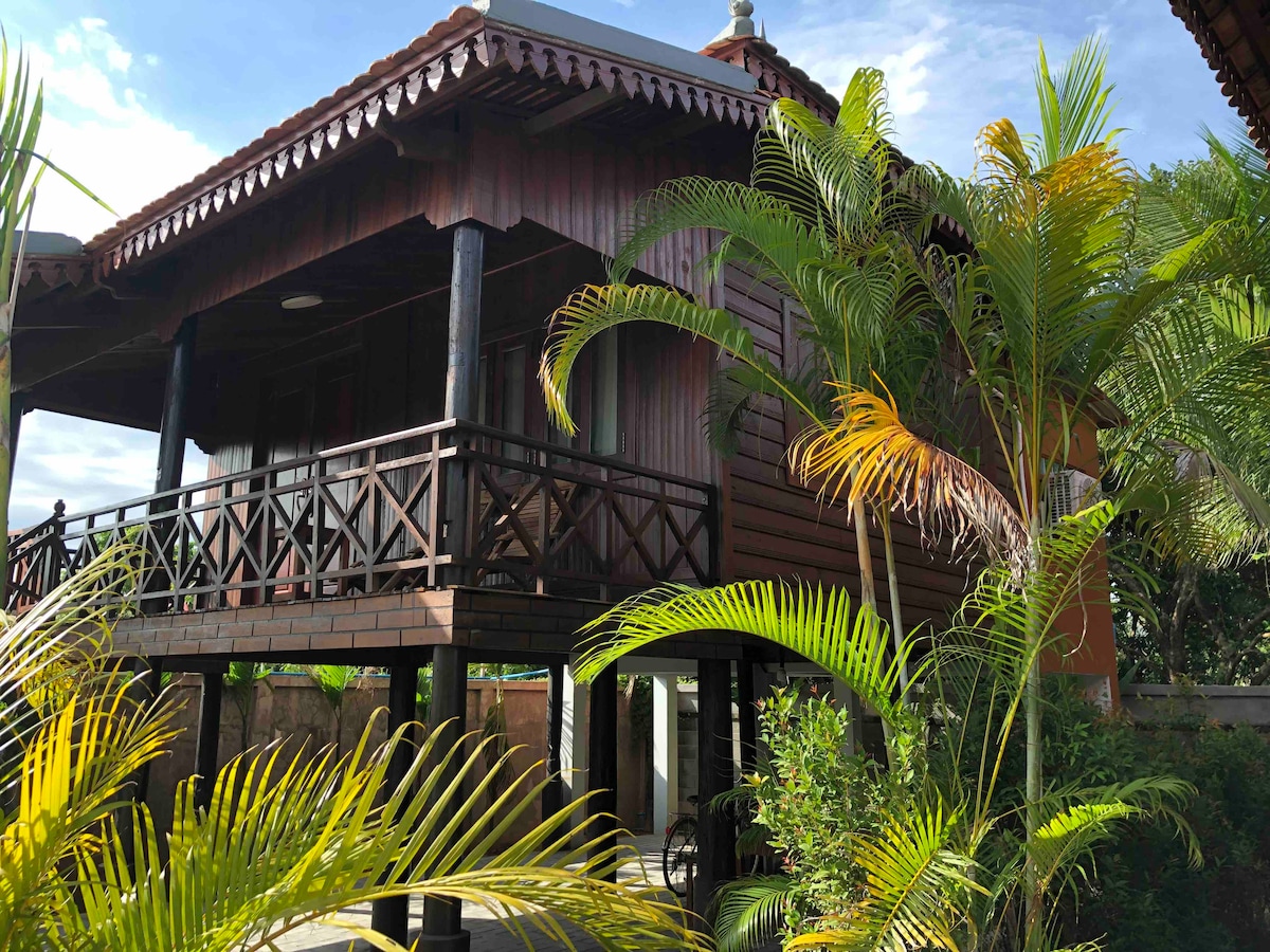 Khmer Wooden House/Kitchen