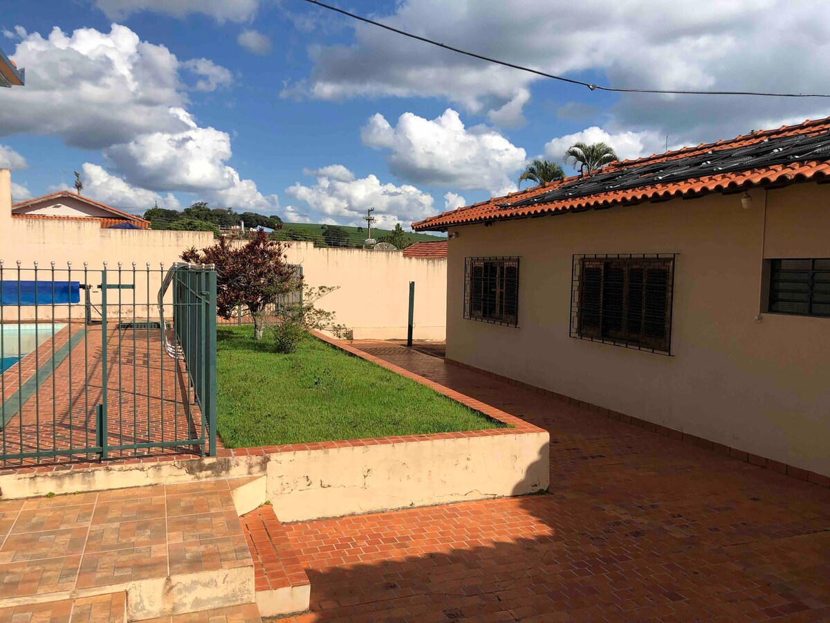 Casa em Timburi com Piscina e Area de Lazer.