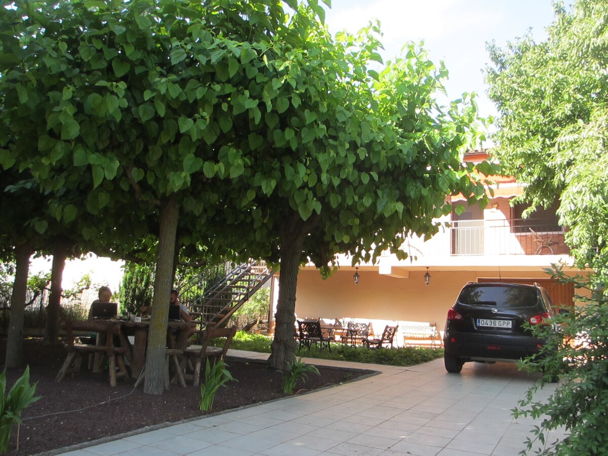 Casa Pepito - Casa Rural con Jardín