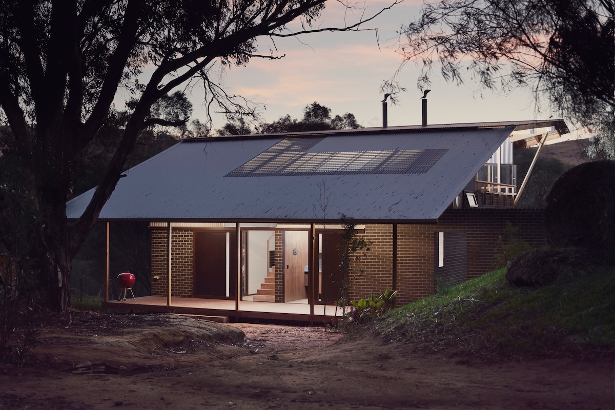 塔迪艺术小屋（ Toodyay Art Shack on Avon River ）