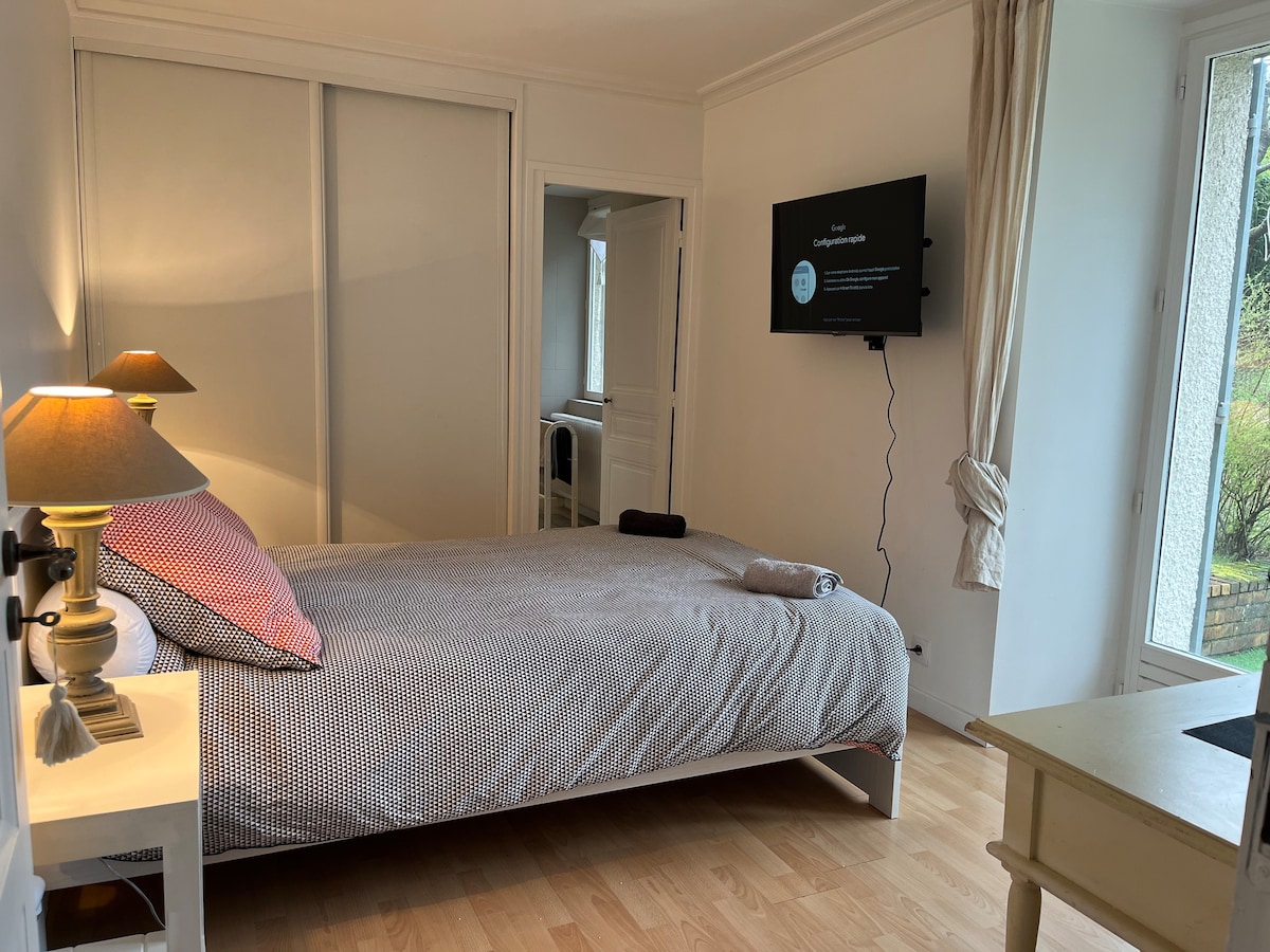 Superbe chambre privée- 15 km de Paris