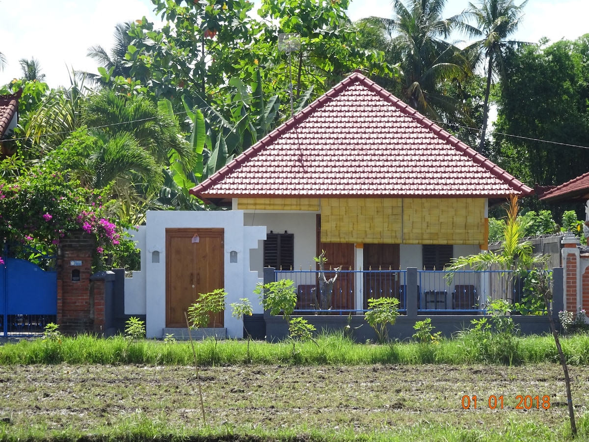 B&B Murnis Bungalow II-巴厘岛风格-日出景观