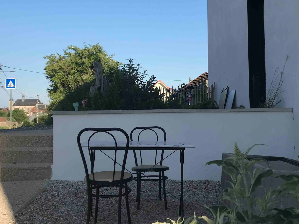 Chambre blanche dans Maison d'hôtes proche Nancy