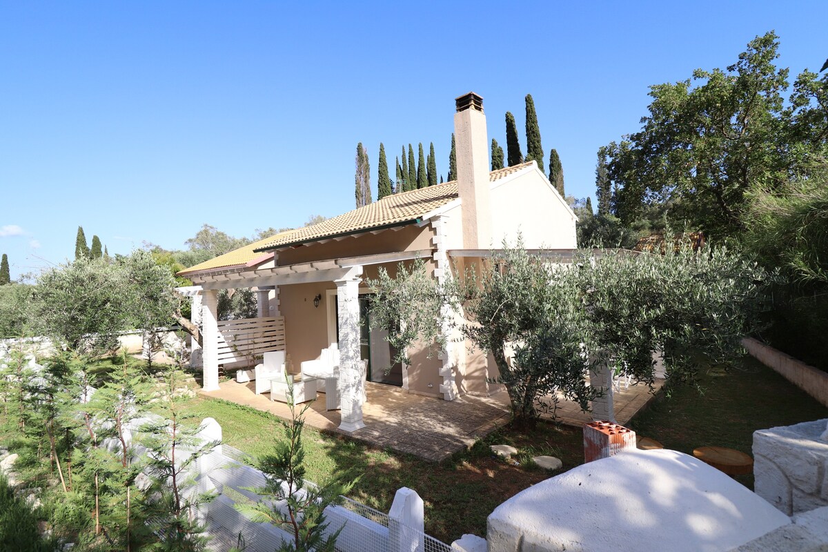 Theonymfi luxury villas corfu