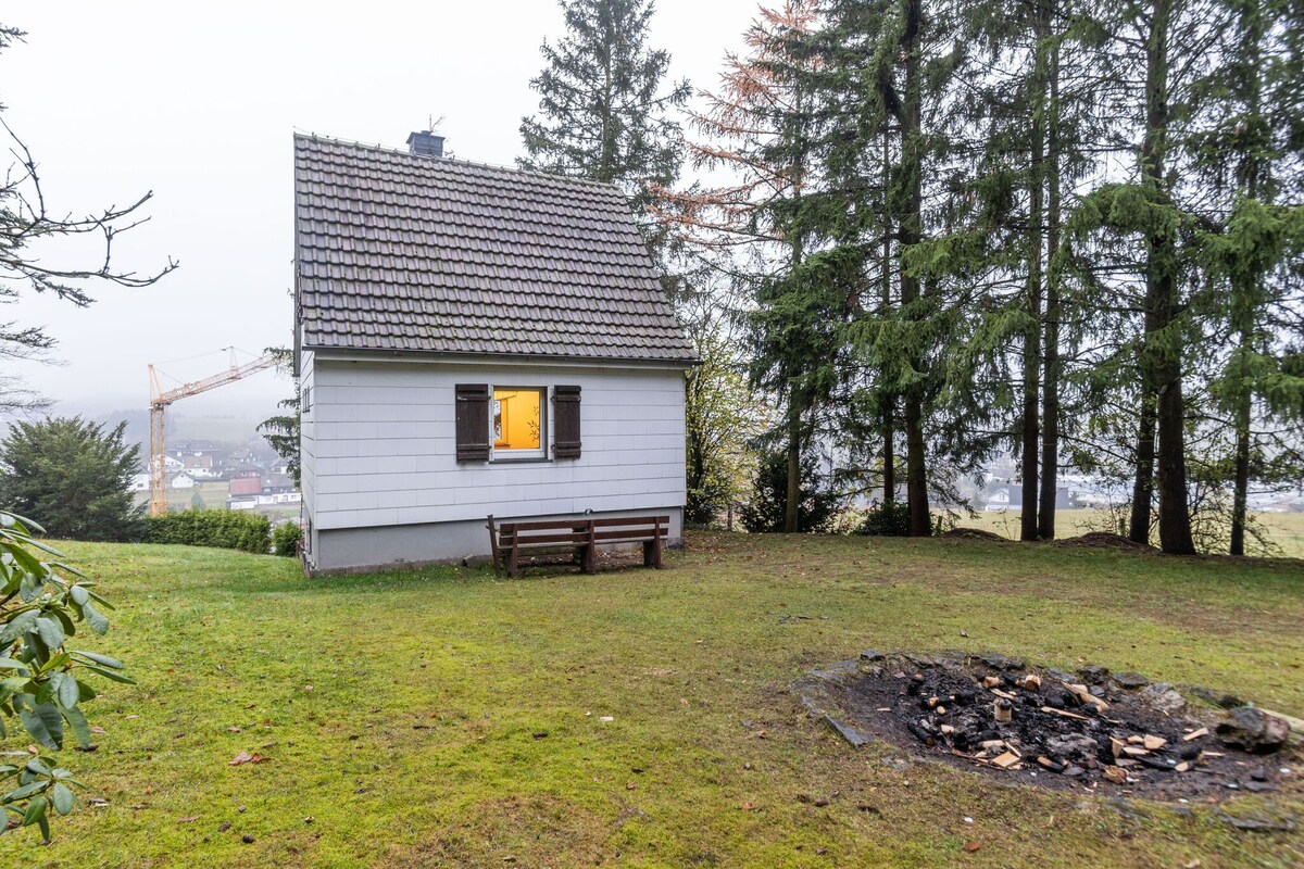 Quaint holiday home in Sauerland in nature