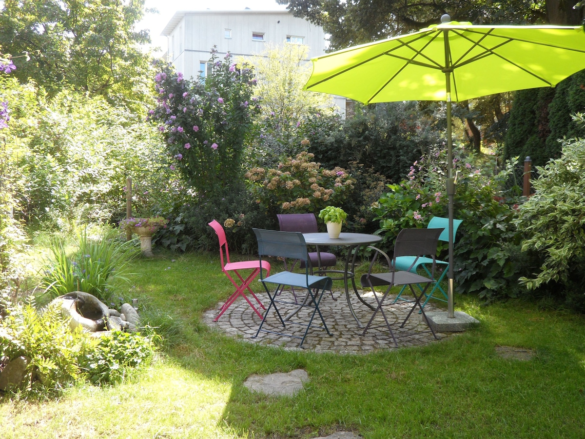 Vauban花园房：绿色、现代、中心（ EZ II ）