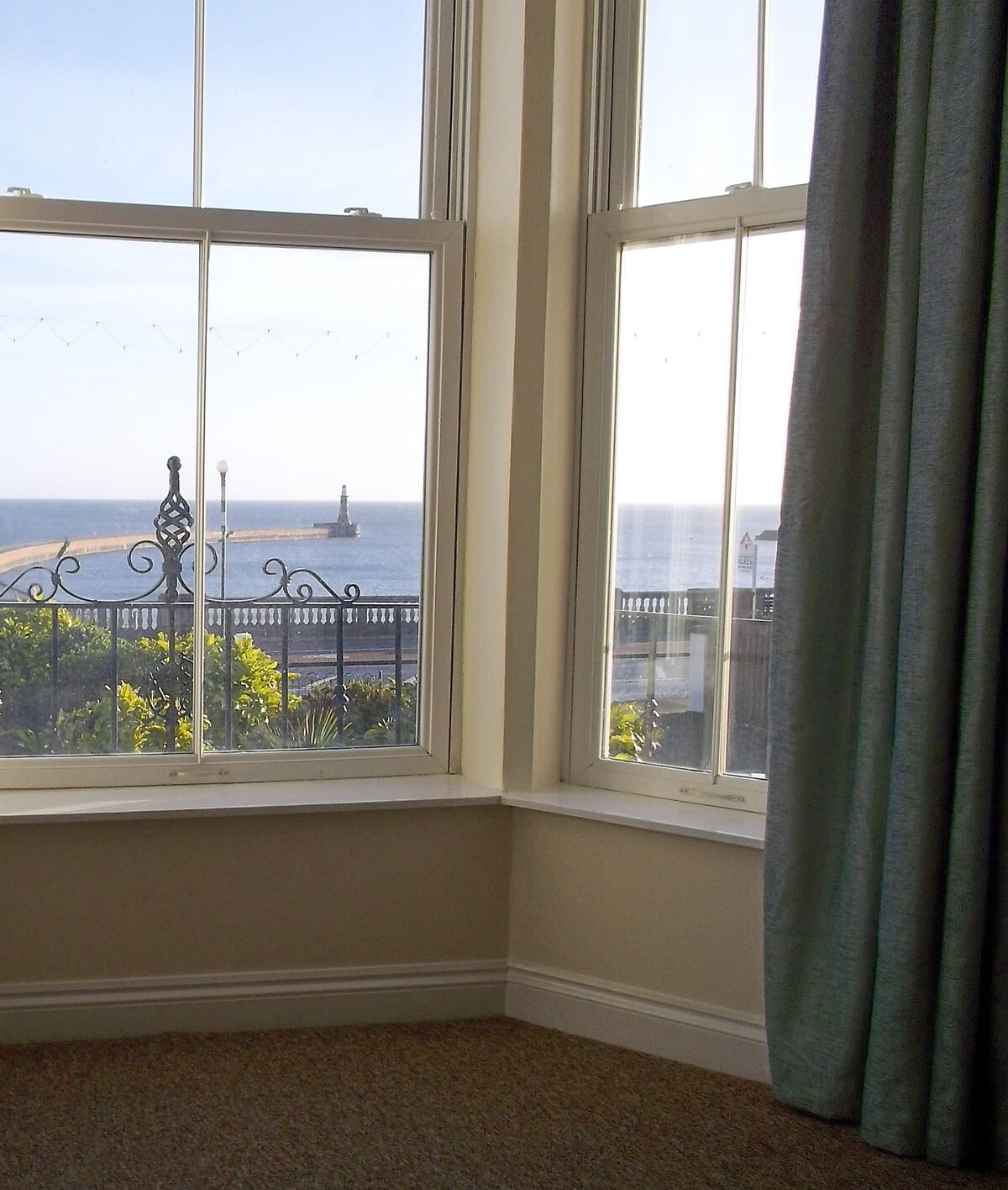 Roker Seafront Apartments Flat 3