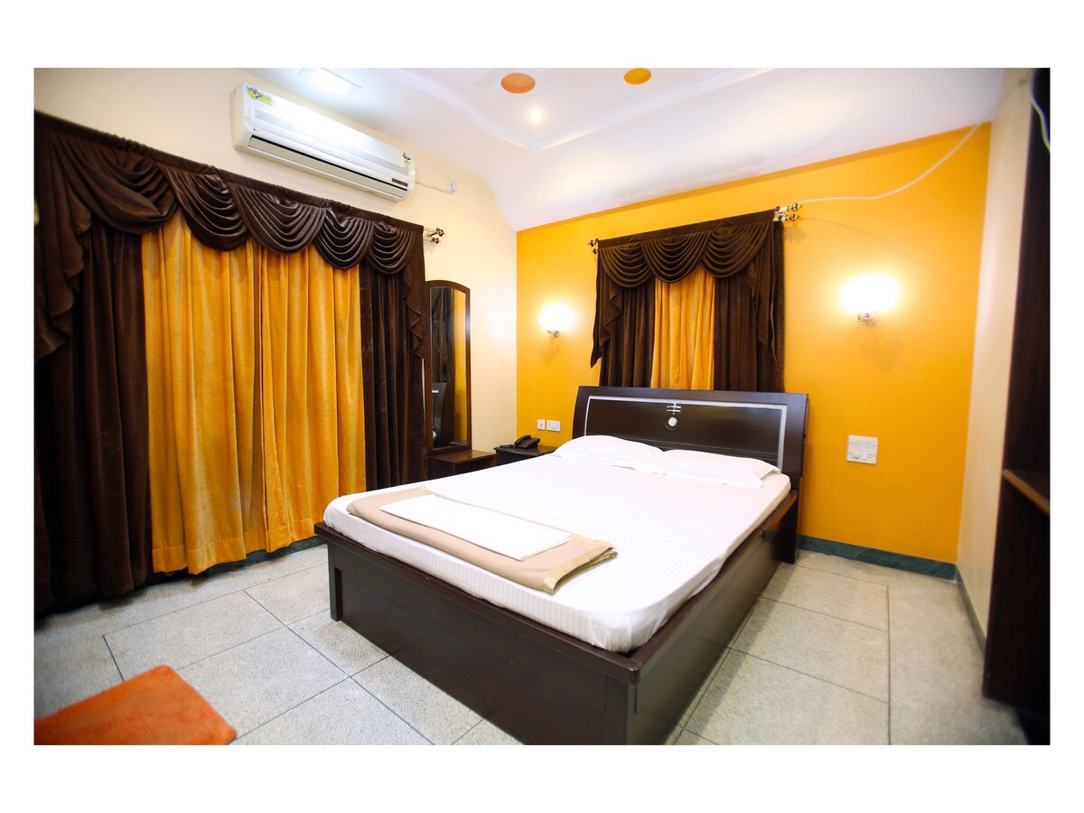 位于Nagpur精英区的舒适客房