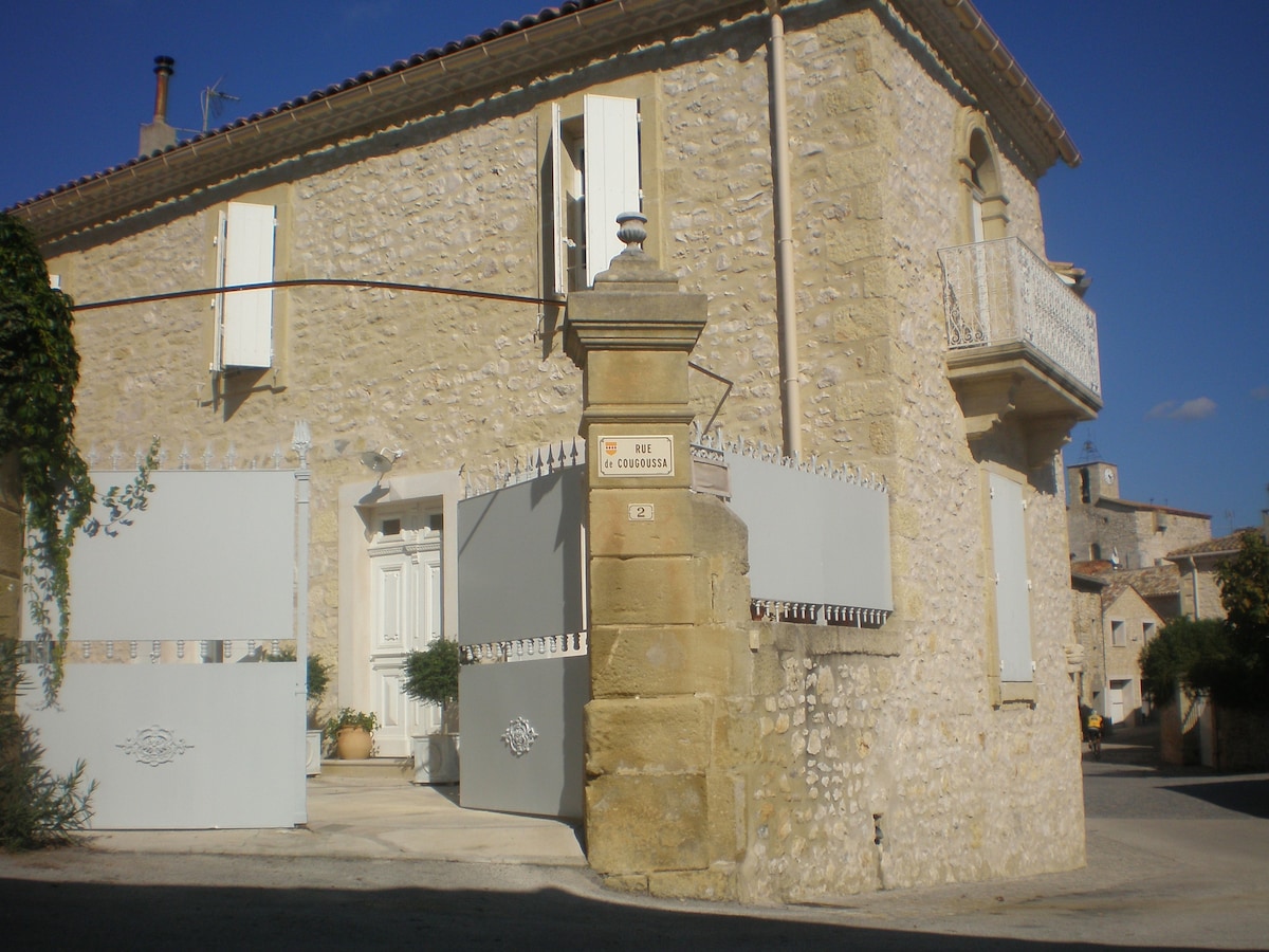 La maison de papé Gite Cour