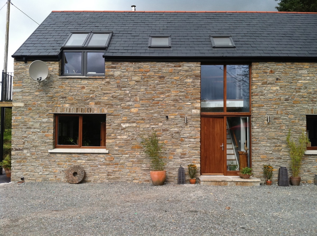 Dromore Cottage