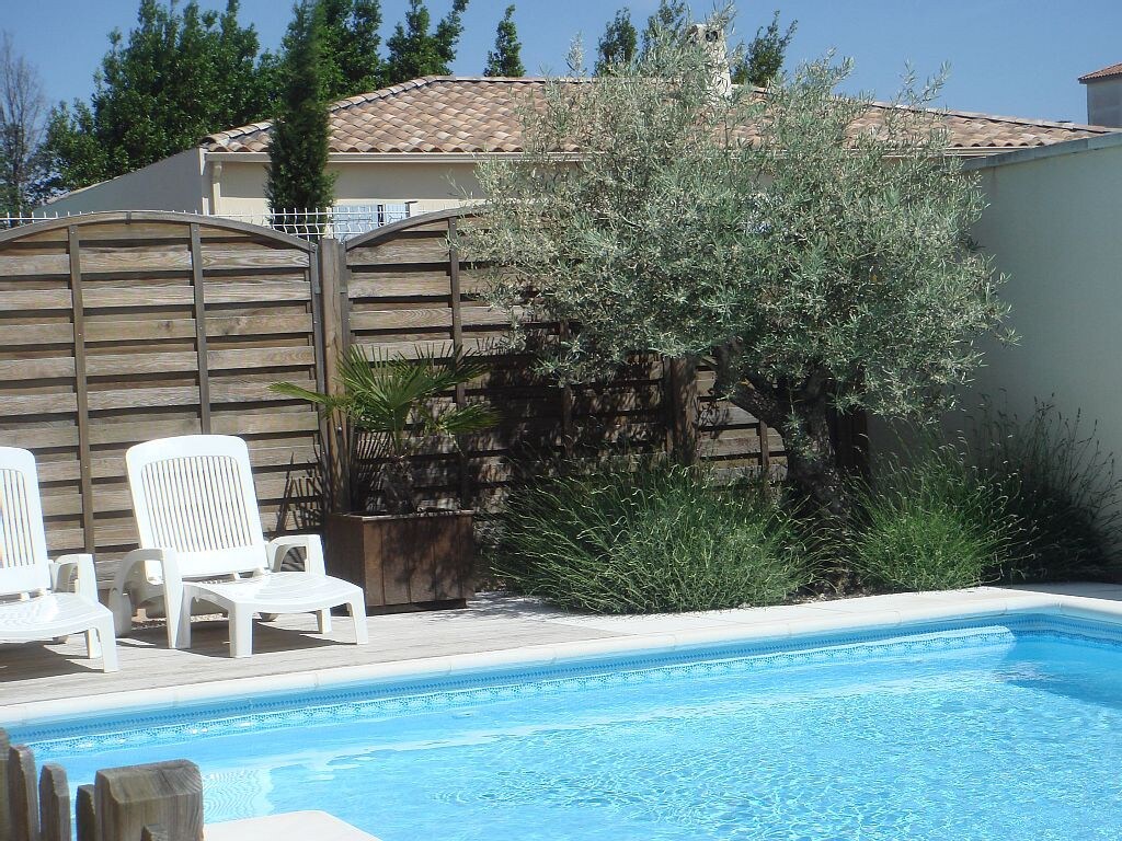 Studio avec piscine à Saint Rémy de Provence