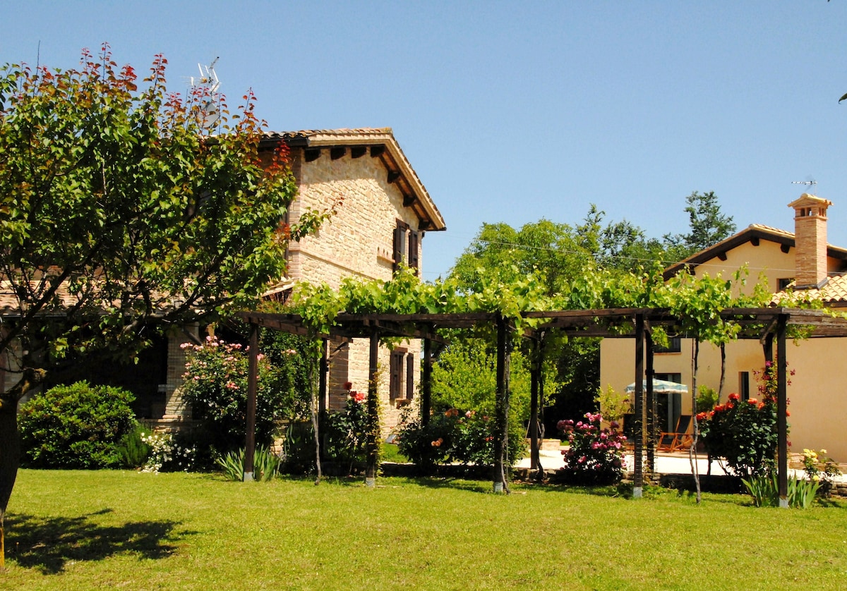 Casale in the Marche hills