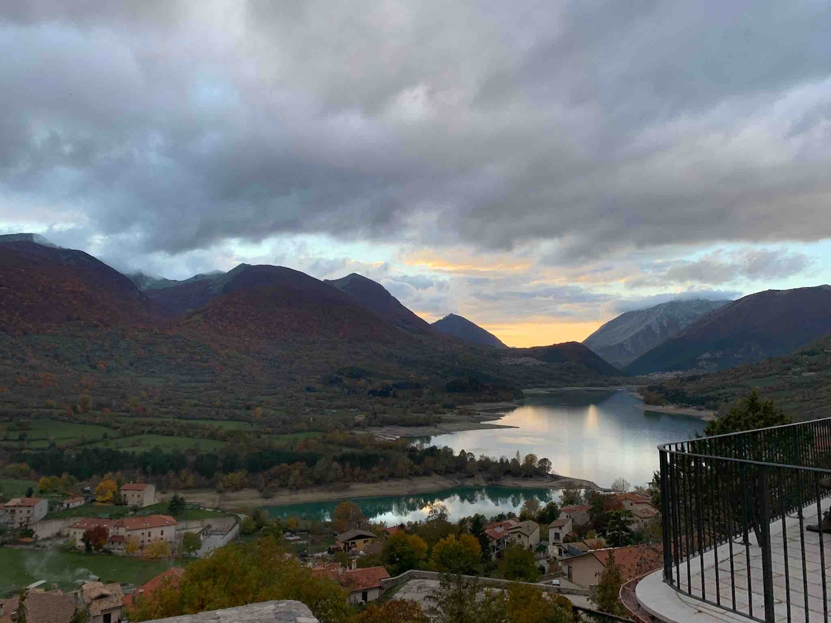 La finestra sul lago