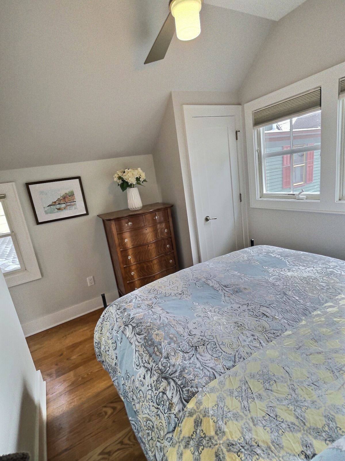 The Chic Boutique Cottage （ 1/2复式公寓） Ocean Grove
