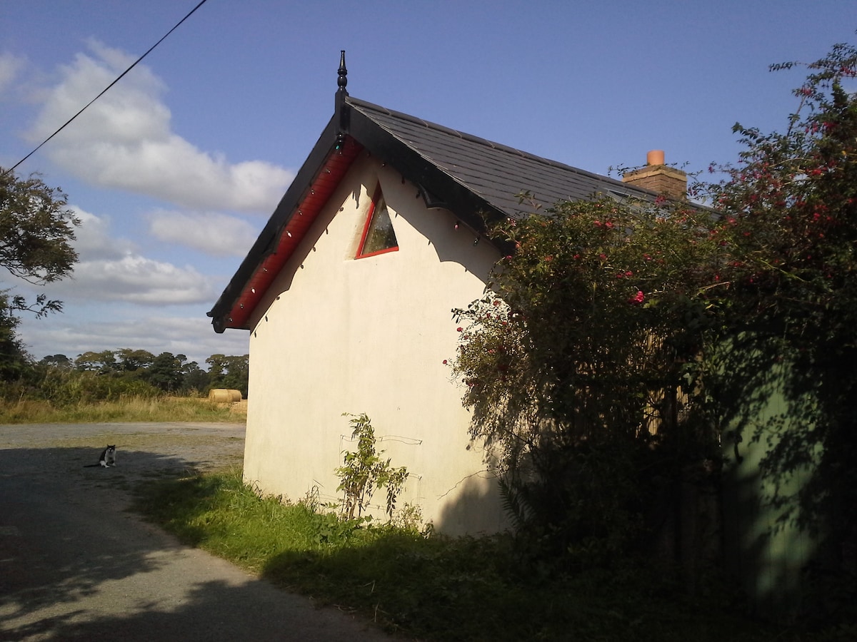 信条，乡村庄小屋