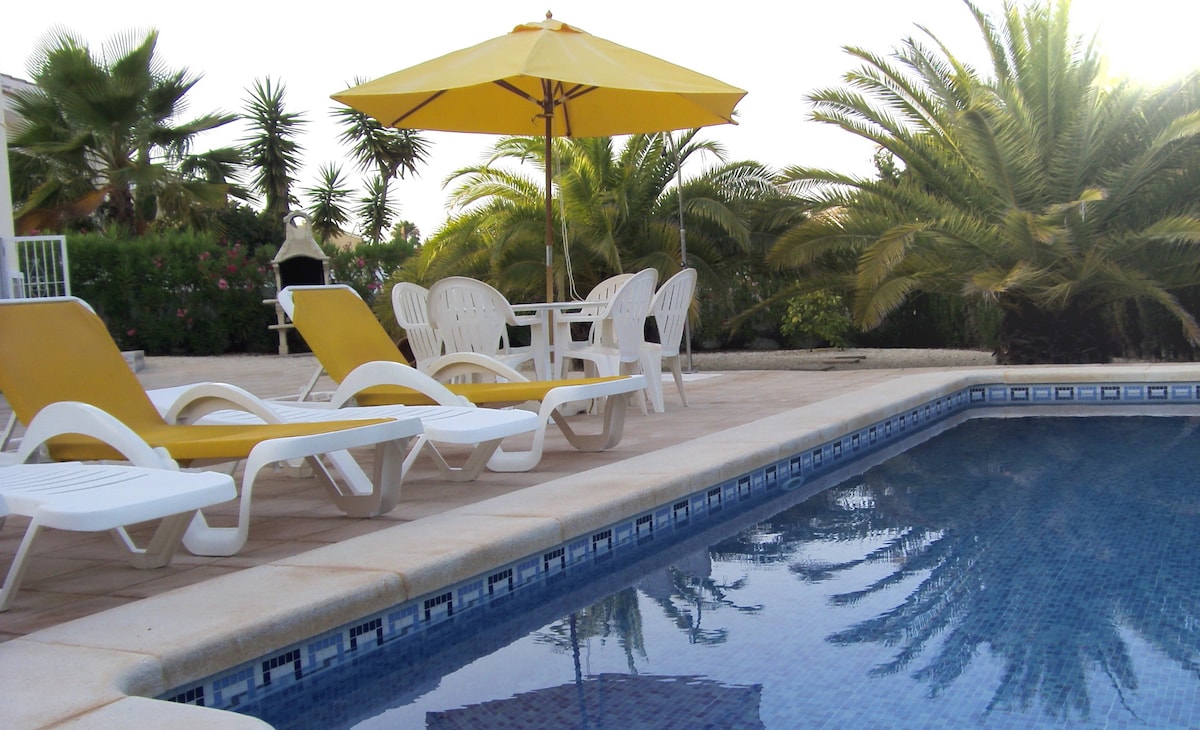 Amazing 3-bed Villa, private pool, Golf, Beach