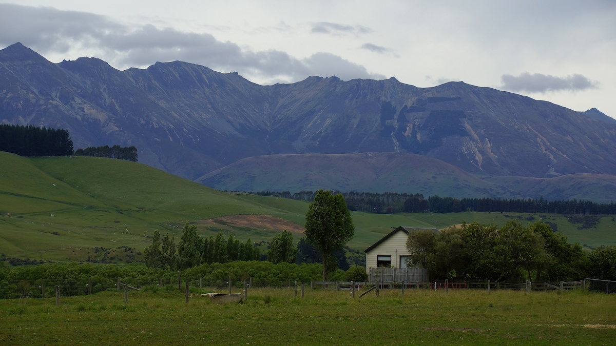 马拉罗亚小屋（ Mararoa Cottage ） ，蒂阿瑙（ Te Anau ） -宁静、乡村