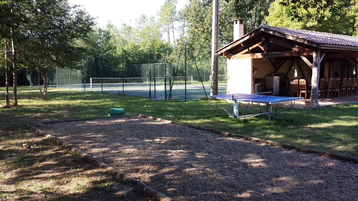 Manoir 10 chambres piscine tennis