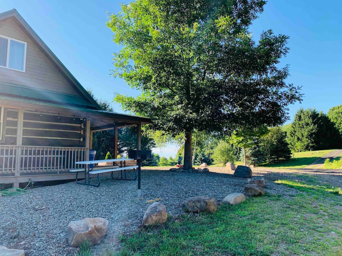 Valley View A and B - Rustic Log Cabin