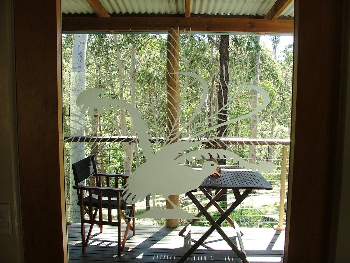 Lyrebird Lodge Forest Retreat