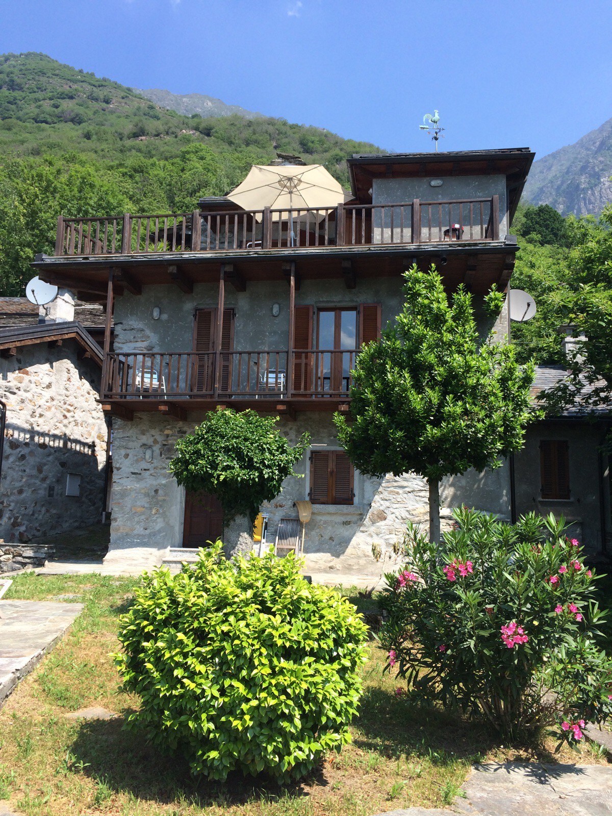 Wonderful mountain-house in Italy