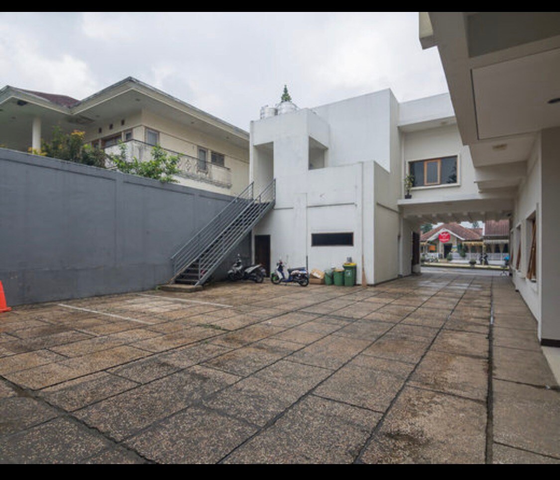 Puri Terrace Lembang豪华客房，可容纳3人