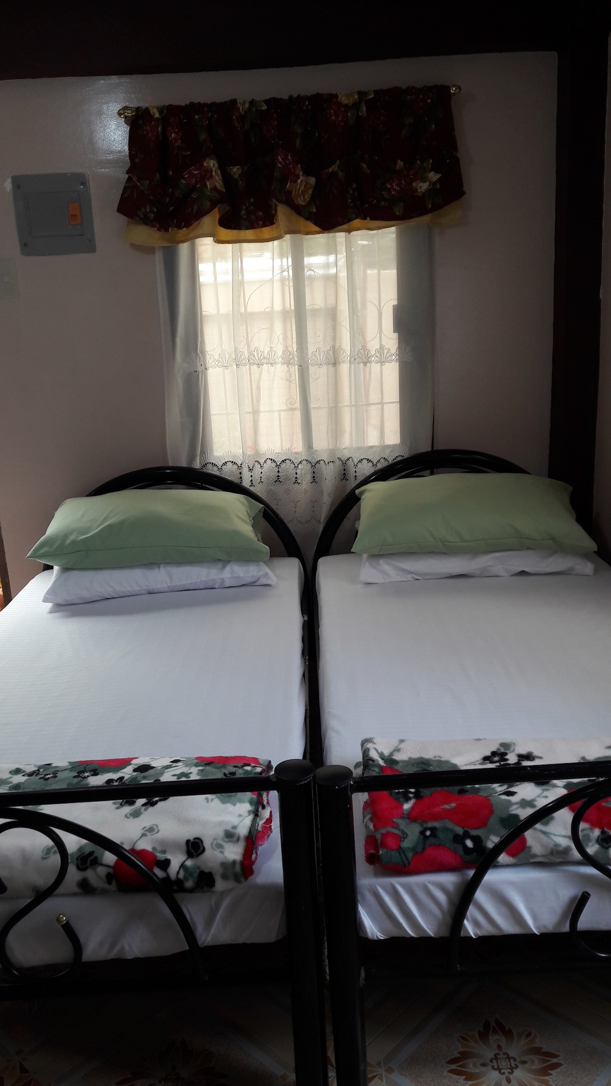 普莱森特巴吉奥民宿（ Pleasant Homestay Baguio ）