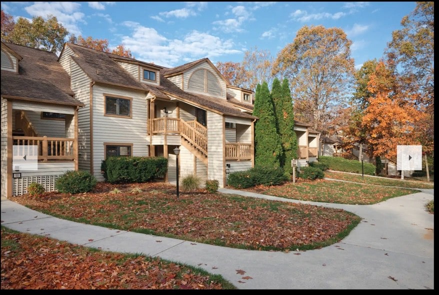 CW Fairfield 1BR Condo