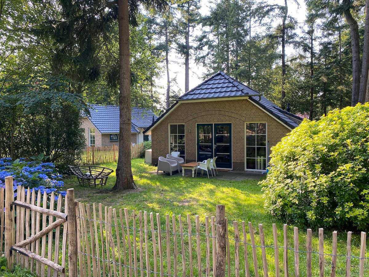 Veluwe Privétuin森林度假公寓