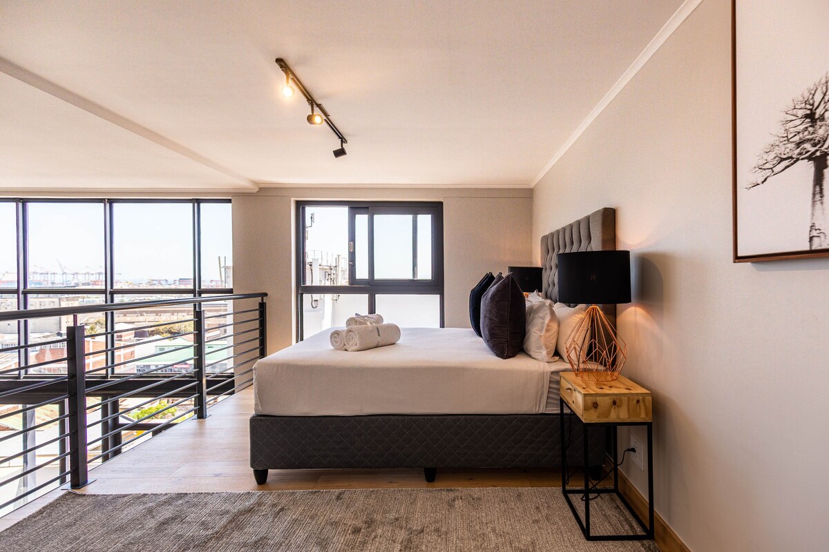 2卧室顶层公寓Loft | Totalstay的都市工匠
