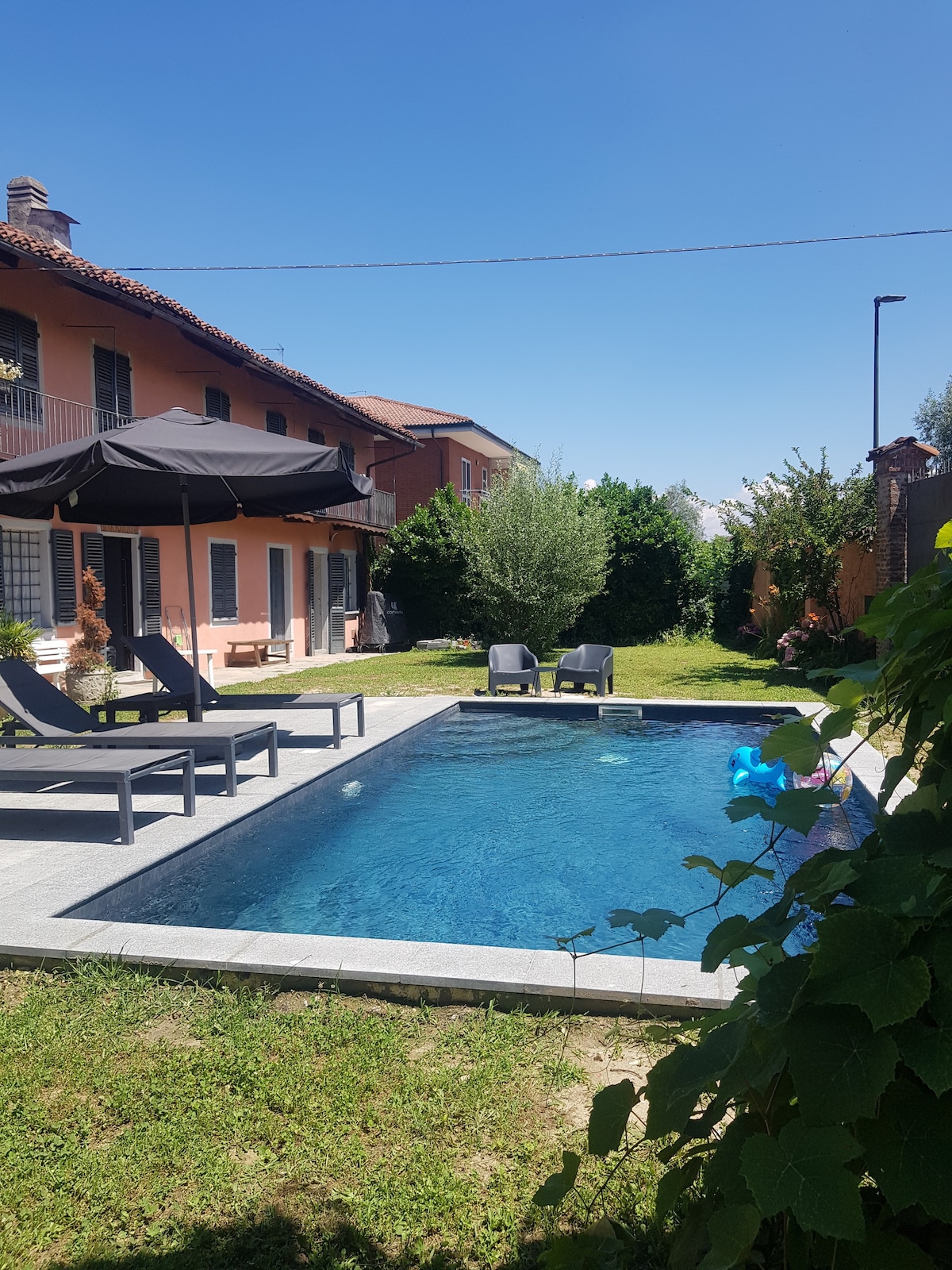 Villa Ortensia ，带泳池和6张床