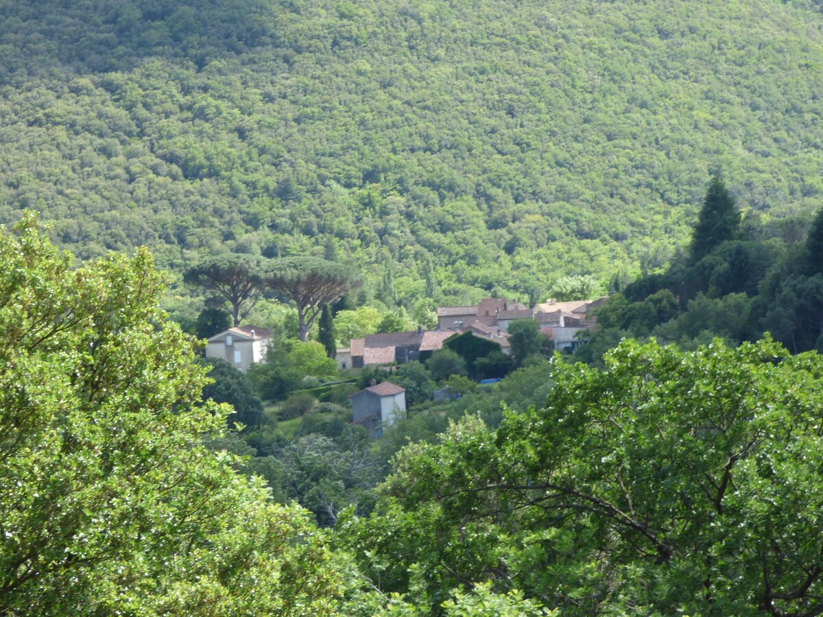Traditional gite in Ardouane In the national park