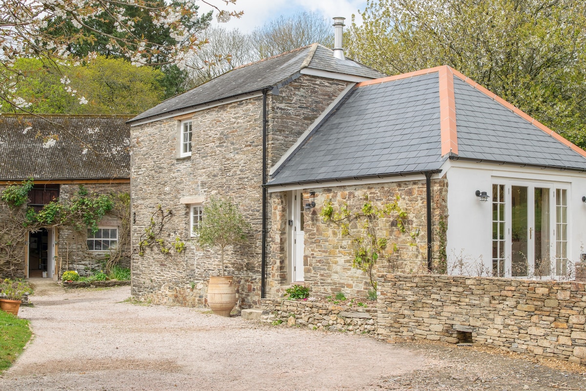 Peaceful cottage set in beautiful countryside