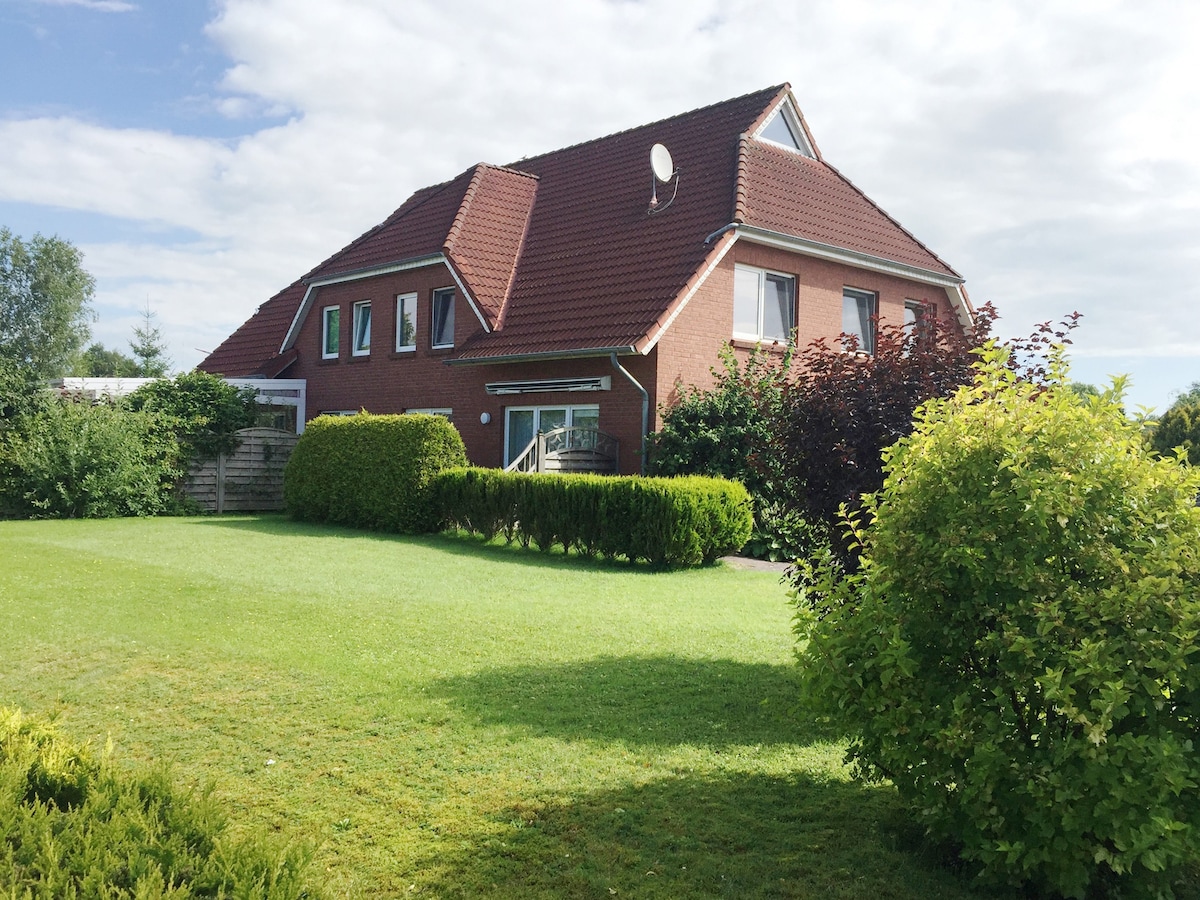 Helle und freundl. Ferienwohnung in Ostfriesland