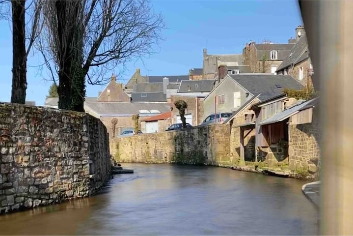 Villedieu-les-Poêles-Rouffigny的民宿