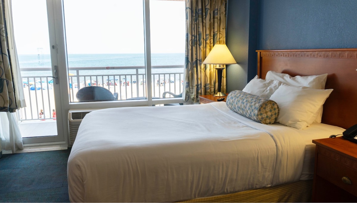 Ocean Sands ， 2间卧室，可入住8人，带海滨阳台！ ！